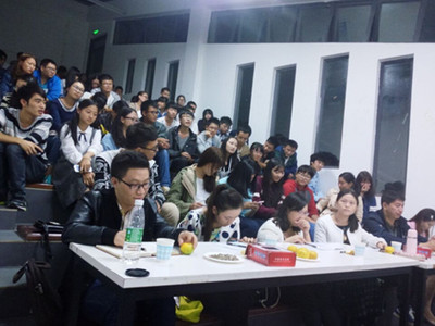 促進跨文化理解與校園融合——重慶移通學院文化交流活動策劃方案